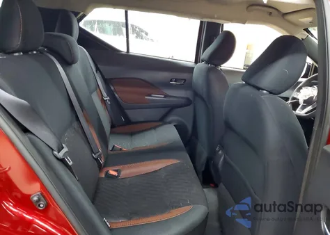 2024 Nissan Kicks Sr z USA, uszkodzony, nr VIN 3N1CP5DV7RL536345